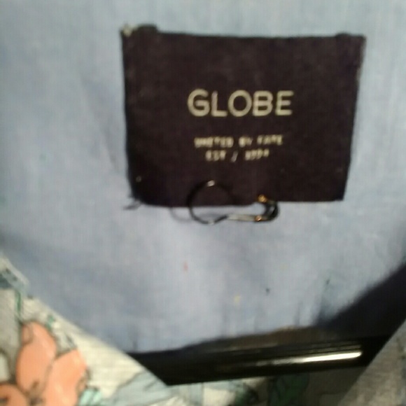 GLOBE BOY'S SHIRT - Picture 3 of 3